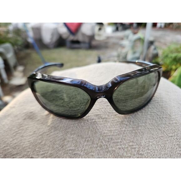 RAY-BAN RB4131 Sunglasses Black Frame Gray Lenses Oversized Chunky‎ - Picture 1 of 7
